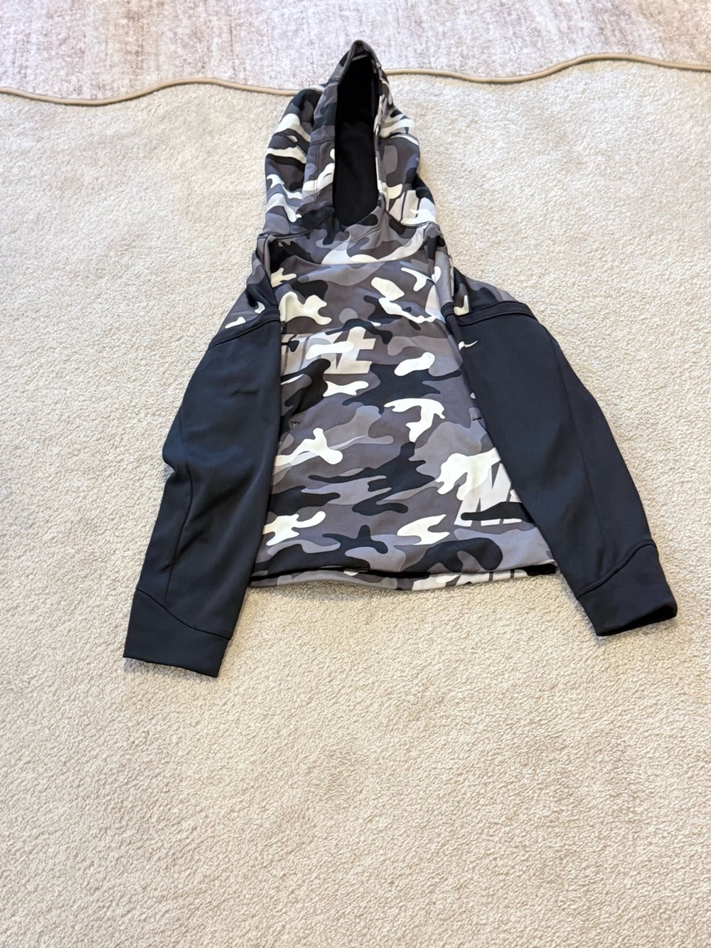 Nike Black Dri-FIT Tag Detail